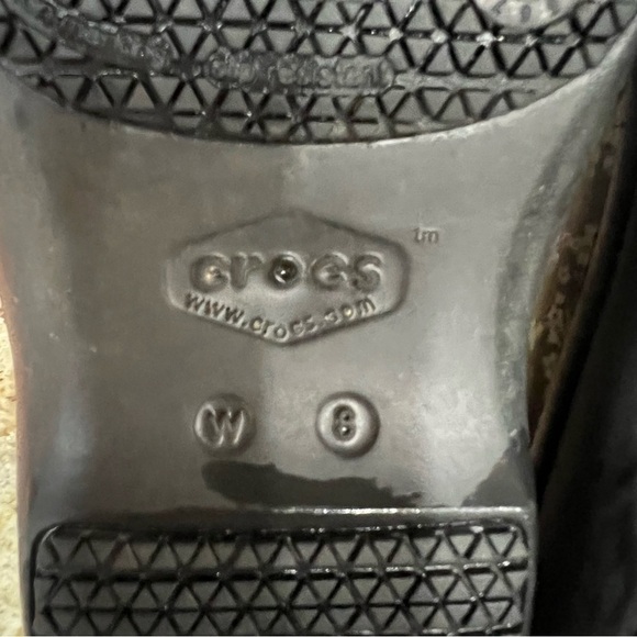 Crocs Neria Pro Black Floral Graphic Clog Comfort Shoe Non-Slip 204046 Women's 8 - Picture 10 of 10